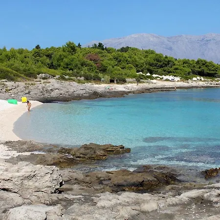 And By The Sea Puntinak, Brac - 12255 Guest house 3*
