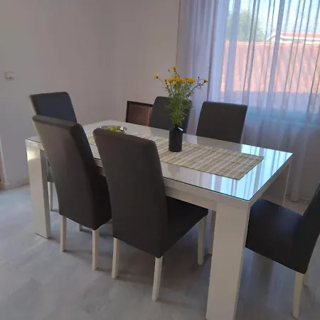 And By The Sea Puntinak, Brac - 12255 3* Selca (Brac)